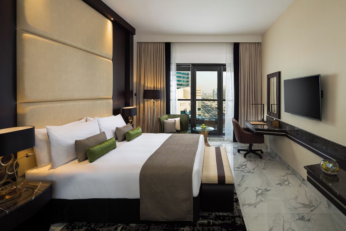 Deluxe Room with Balcony – (Millennium Place Marina)